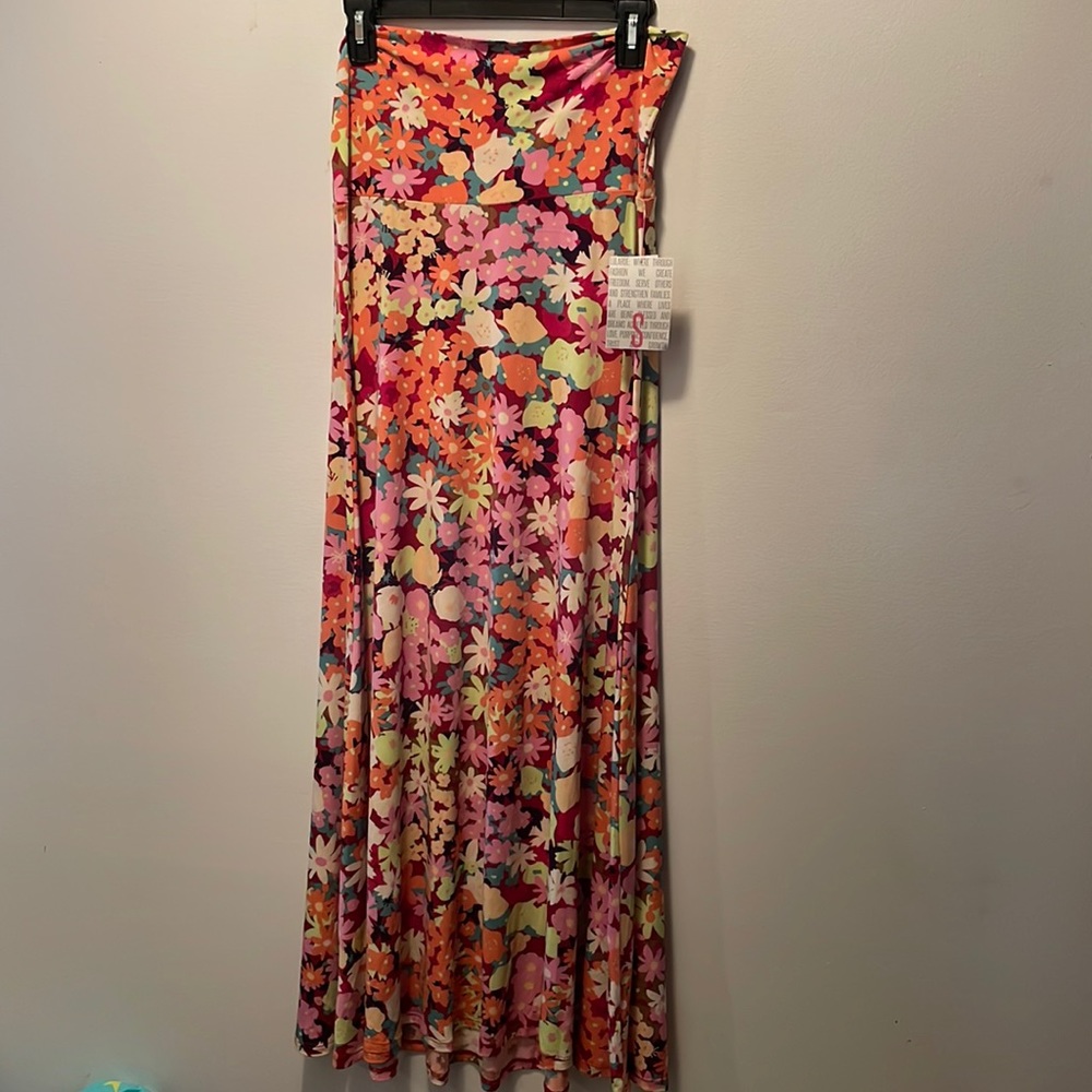 Maxi skirt